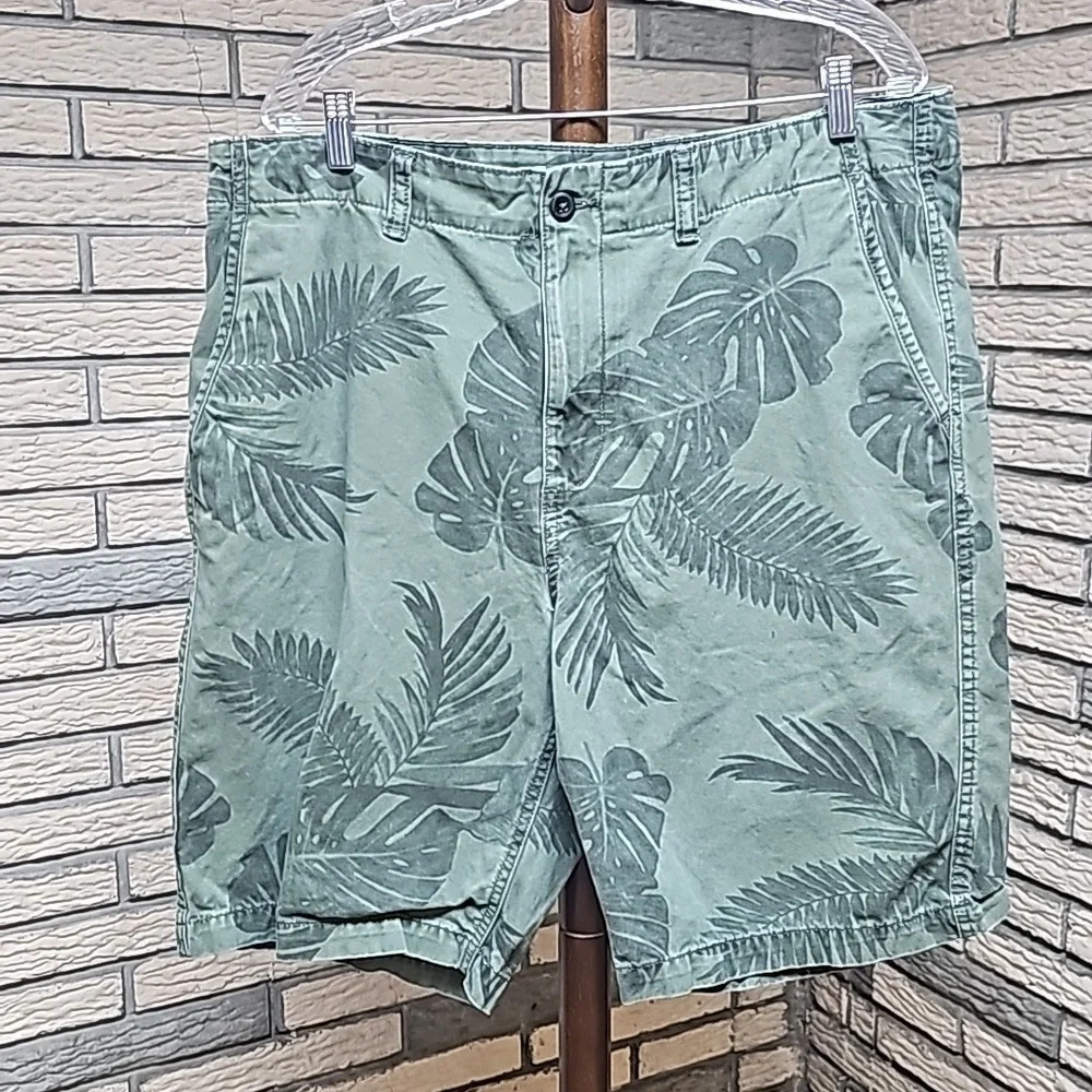 Old Navy Mens Shorts Sz 38